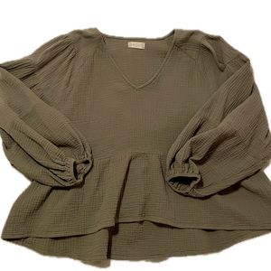 Altard state peasant top